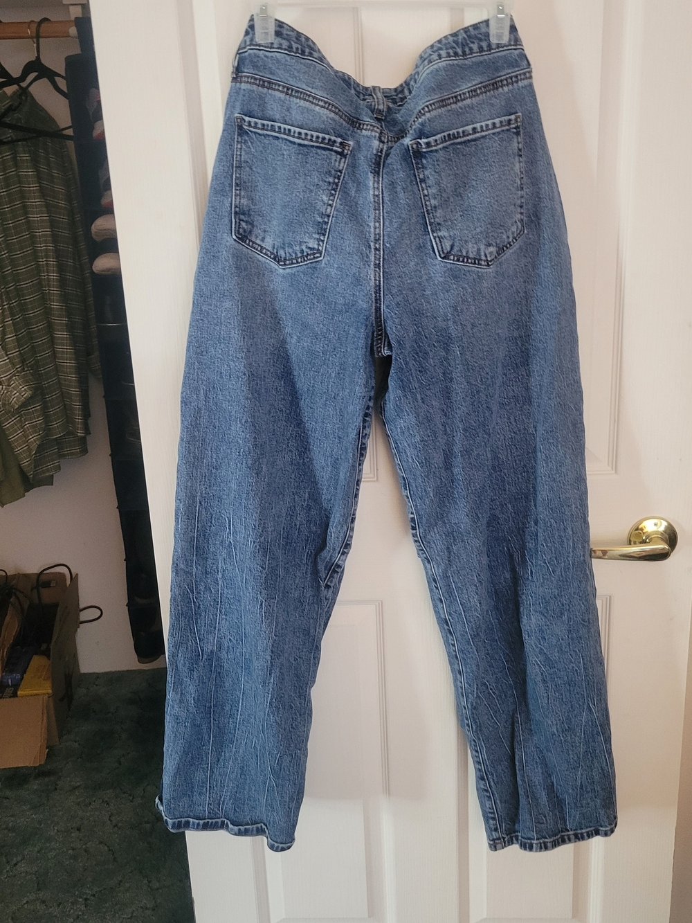 Kut from the Kloth Mid-Blue Straight Leg Jeans with Dark Side Stripes - Picture 2 of 5